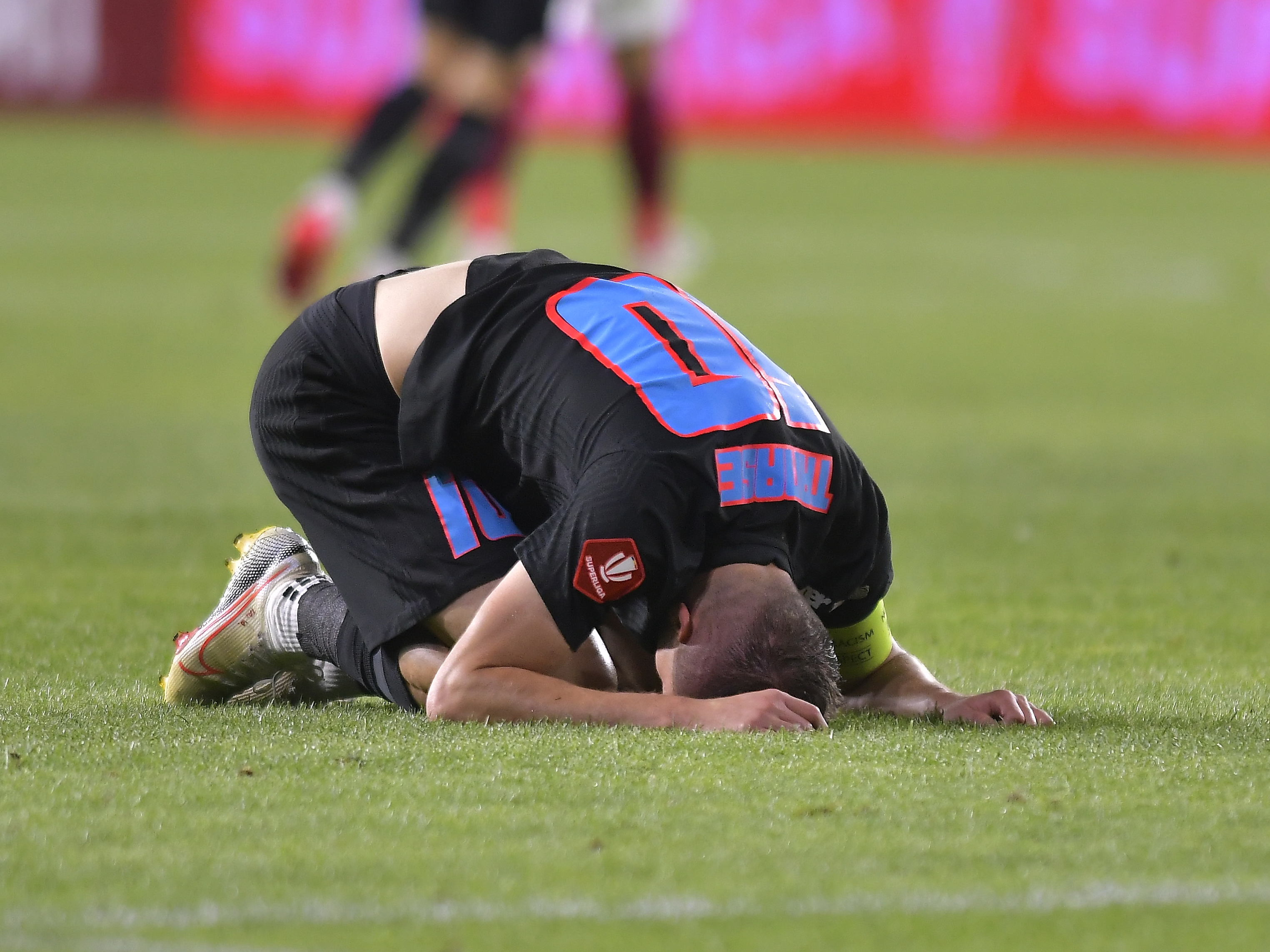 Imaginile deznădejdii. Cum au fost surprinși jucătorii FCSB-ului după meciul cu Rapid