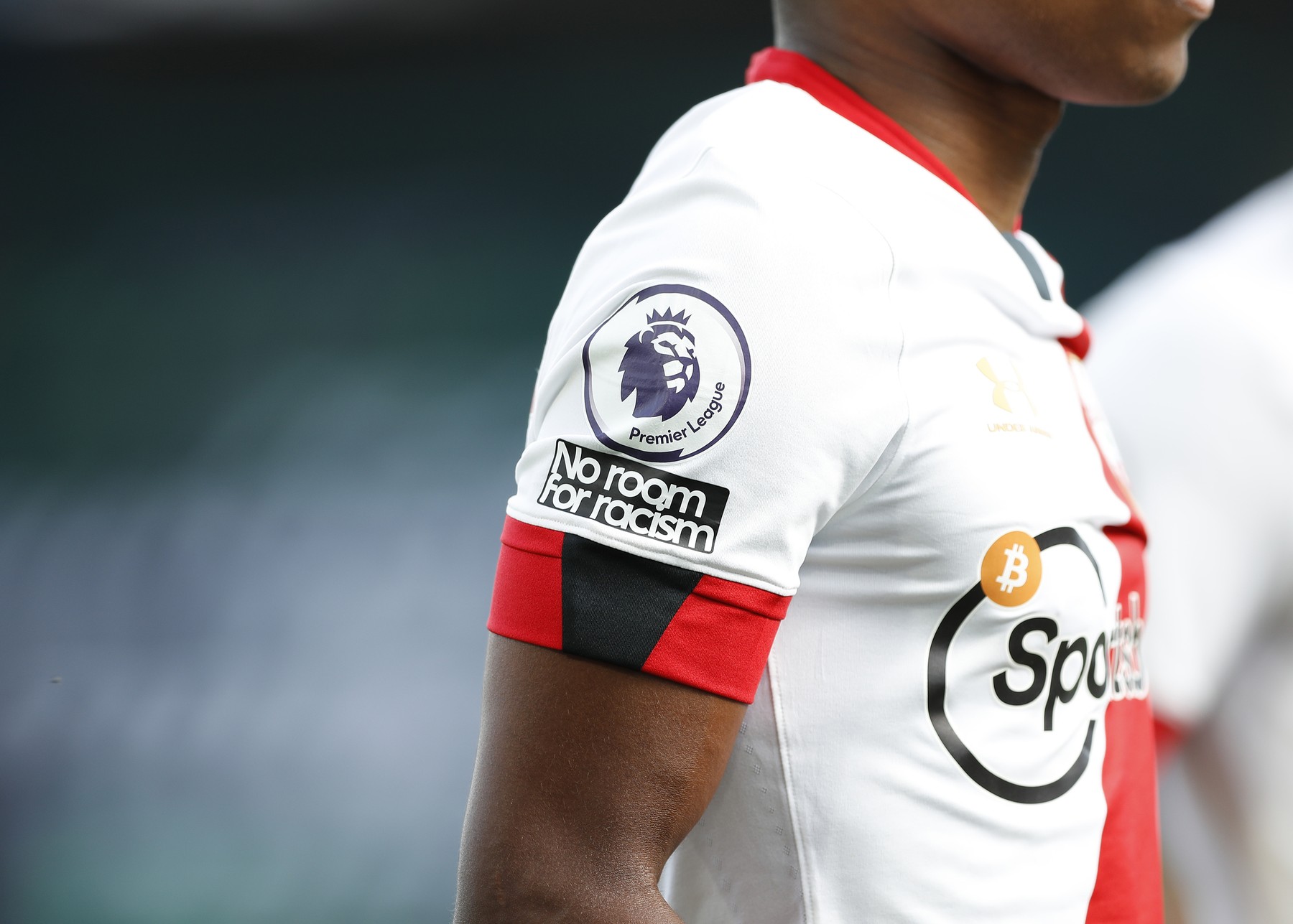 Problemă neașteptată în Premier League! Suporterii sunt nemulțumiți