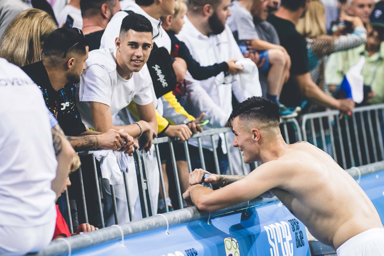 Cum a fost ironizată Manchester United după ce s-a scris că-l vrea pe "noul Haaland"