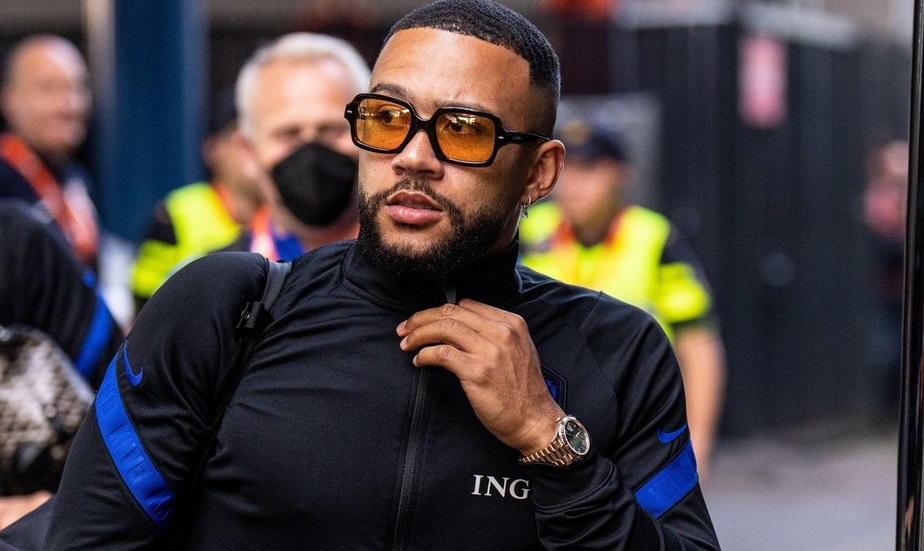 Oferta primită de Memphis Depay, după ce Barcelona i-a micșorat salariul. Cât va primi la noua echipă