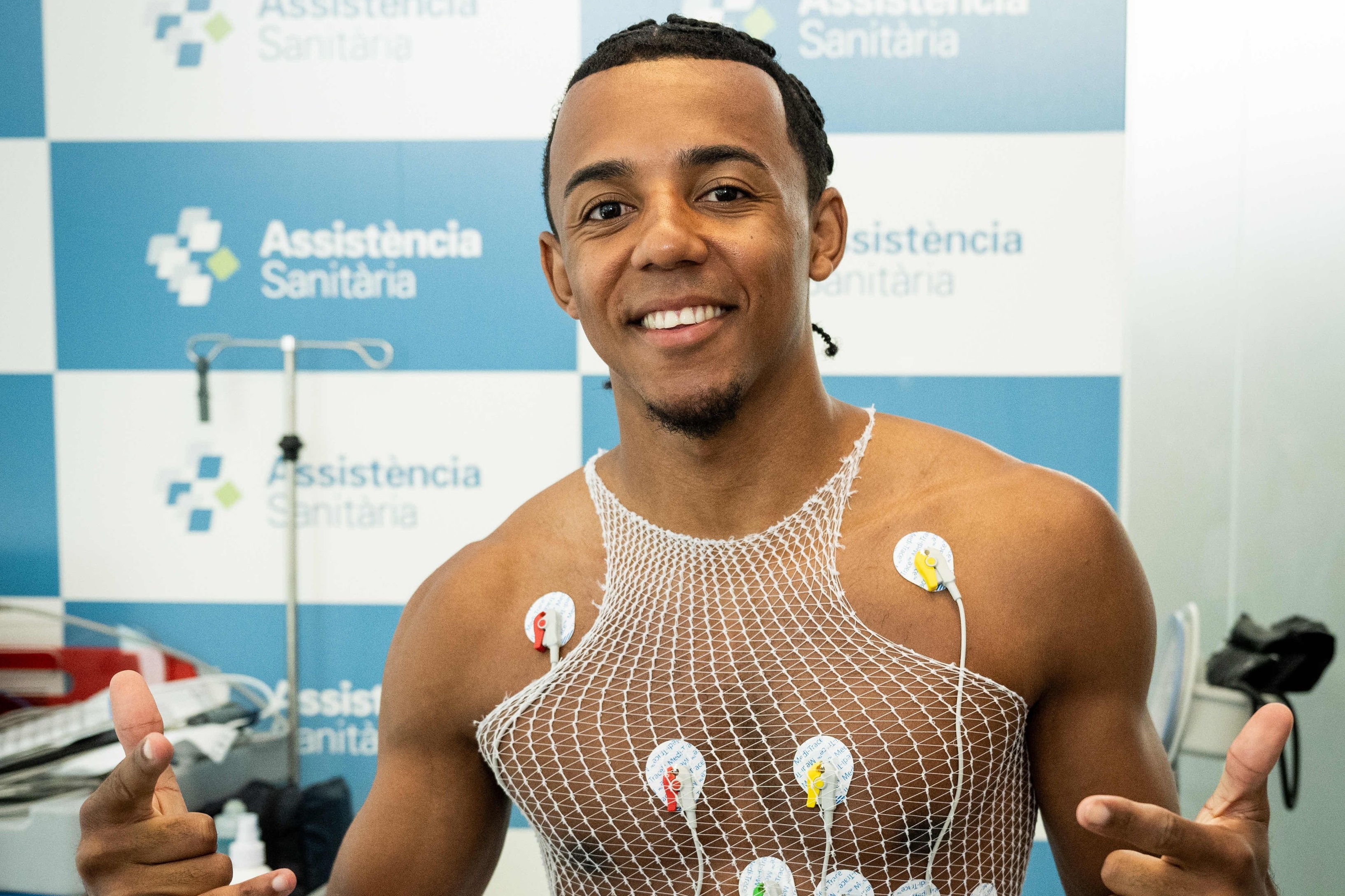 Cum i l-a "suflat" Barcelona lui Chelsea pe Jules Kounde, fundașul de 50 de milioane de euro