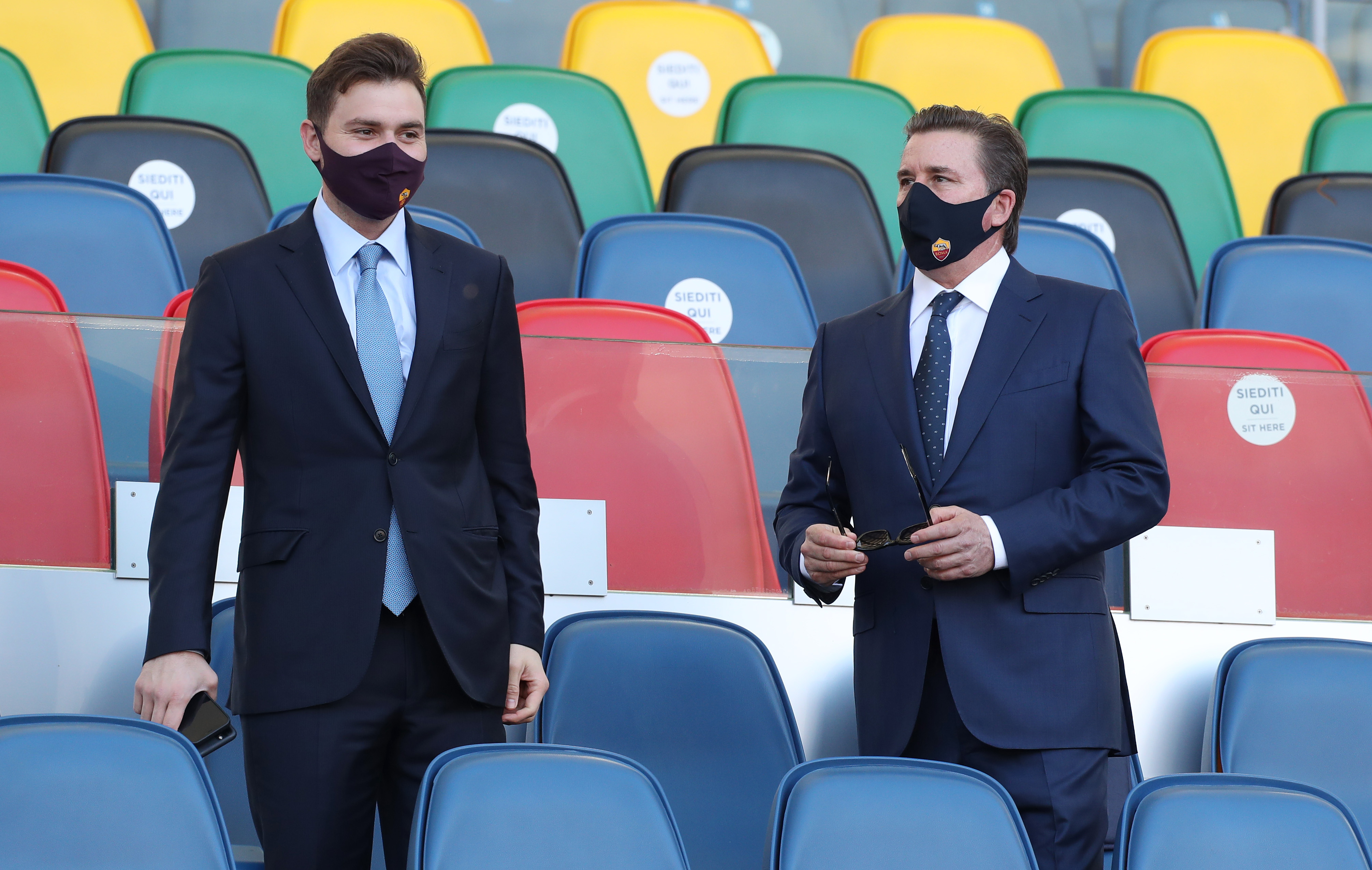 Șefii au luat legătura direct, după ce Jose Mourinho a sunat un jucător de la PSG