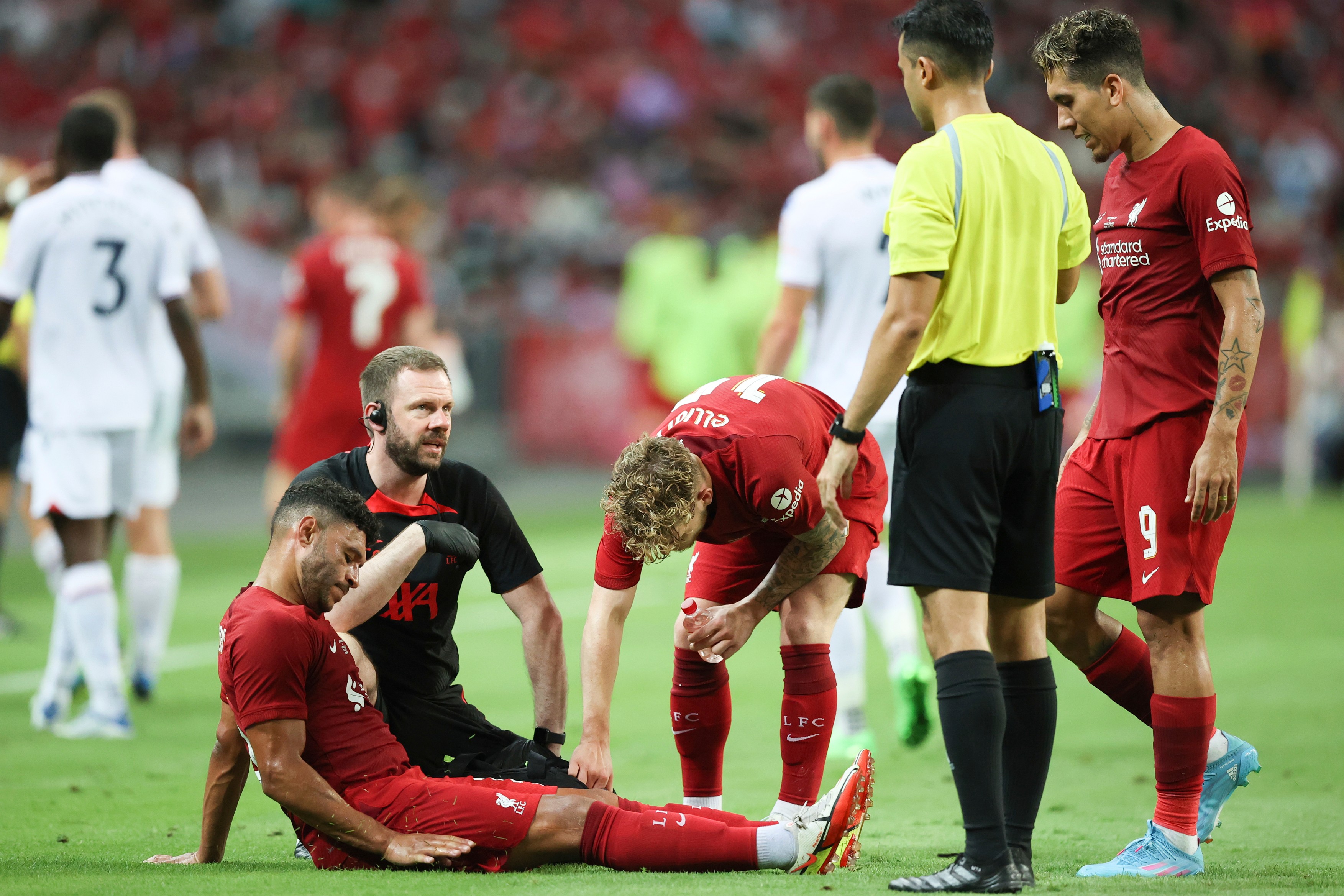 Liverpool îi caută înlocuitor lui Alex Oxlade-Chamberlain și a stabilit trei ținte