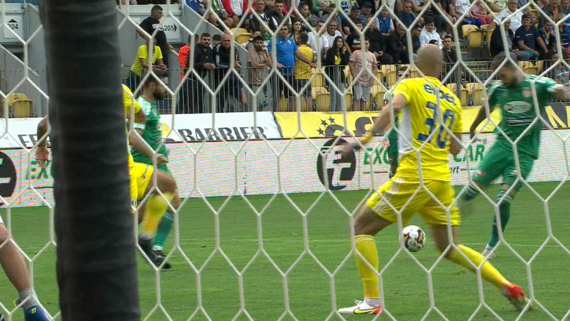 Petrolul - Sepsi 0-0, ACUM, Digi Sport 1. Atmosferă superbă pe Ilie Oană! Matei ratează de la 11 metri