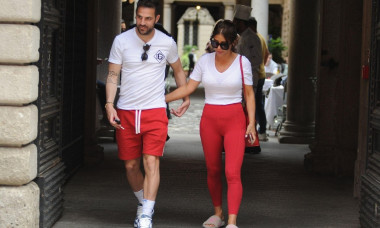Milan, . 23rd May, 2022. Milan, 23-05-2022 Cesc Fabregas, a Spaniard from MONACO who plays in the French league, caught having lunch with his wife Daniella Semaan in a well-known restaurant in the center. Here they are as they go hand in hand from the "SA
