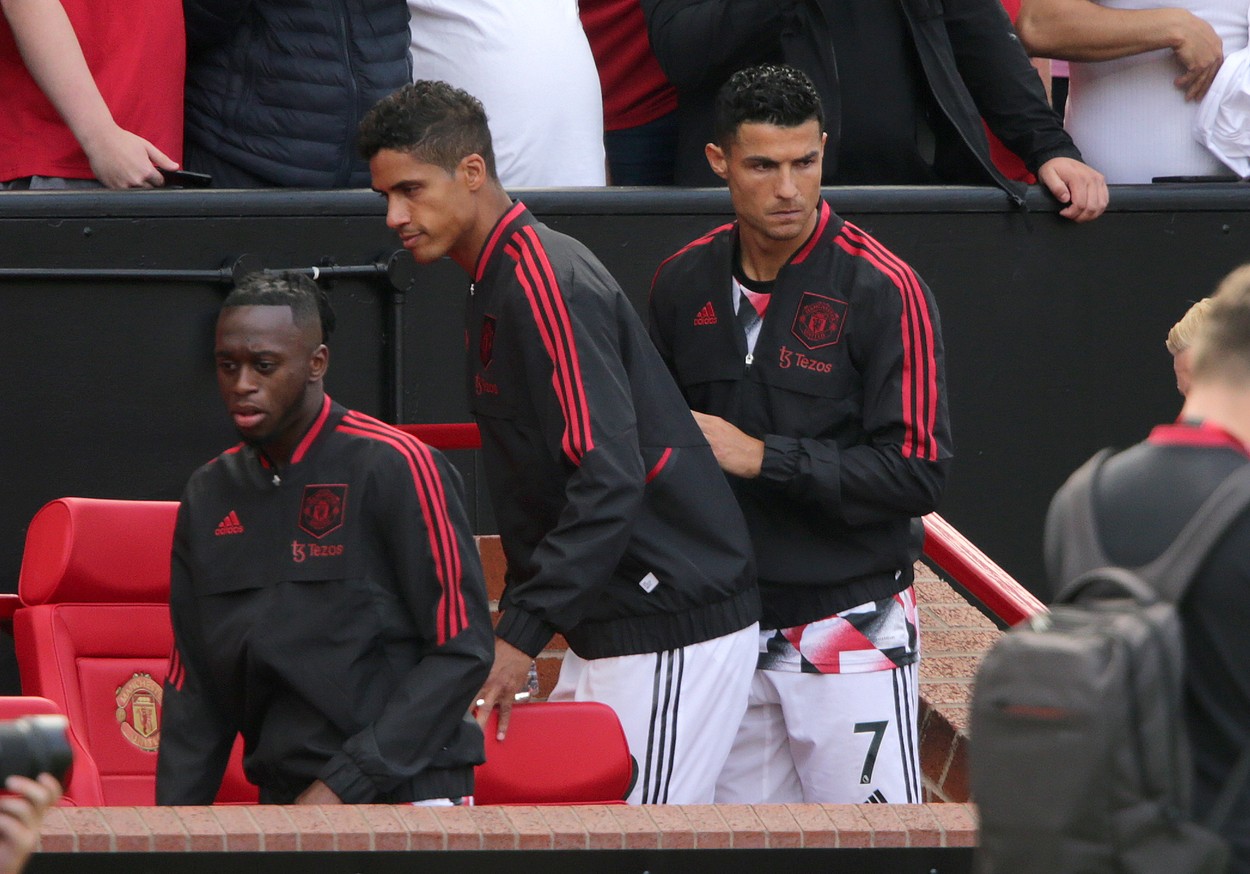 Jucătorii de la Manchester United nu mai suportă situația lui Cristiano Ronaldo: "Chiar începe să-i enerveze"