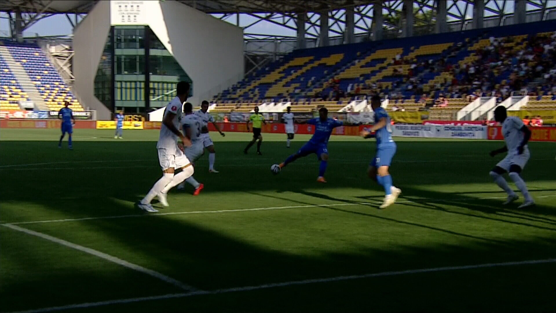 Chindia Târgoviște - CFR Cluj 0-1, ACUM, la Digi Sport 1. Muhar înscrie primul gol în tricoul ardelenilor!