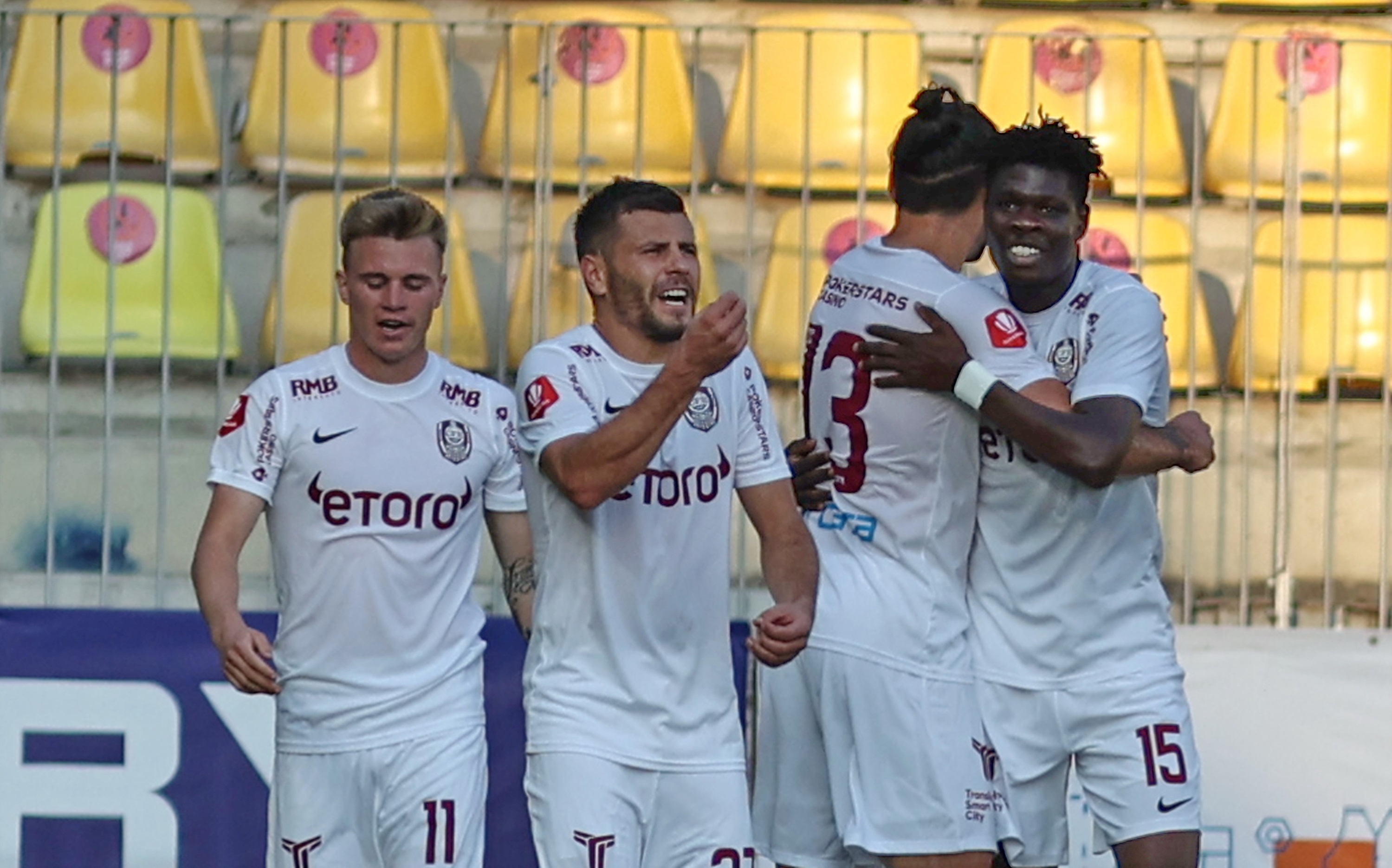 Chindia Târgoviște - CFR Cluj 0-2. Ardelenii obțin victoria în nouă jucători! Yeboah, gol superb