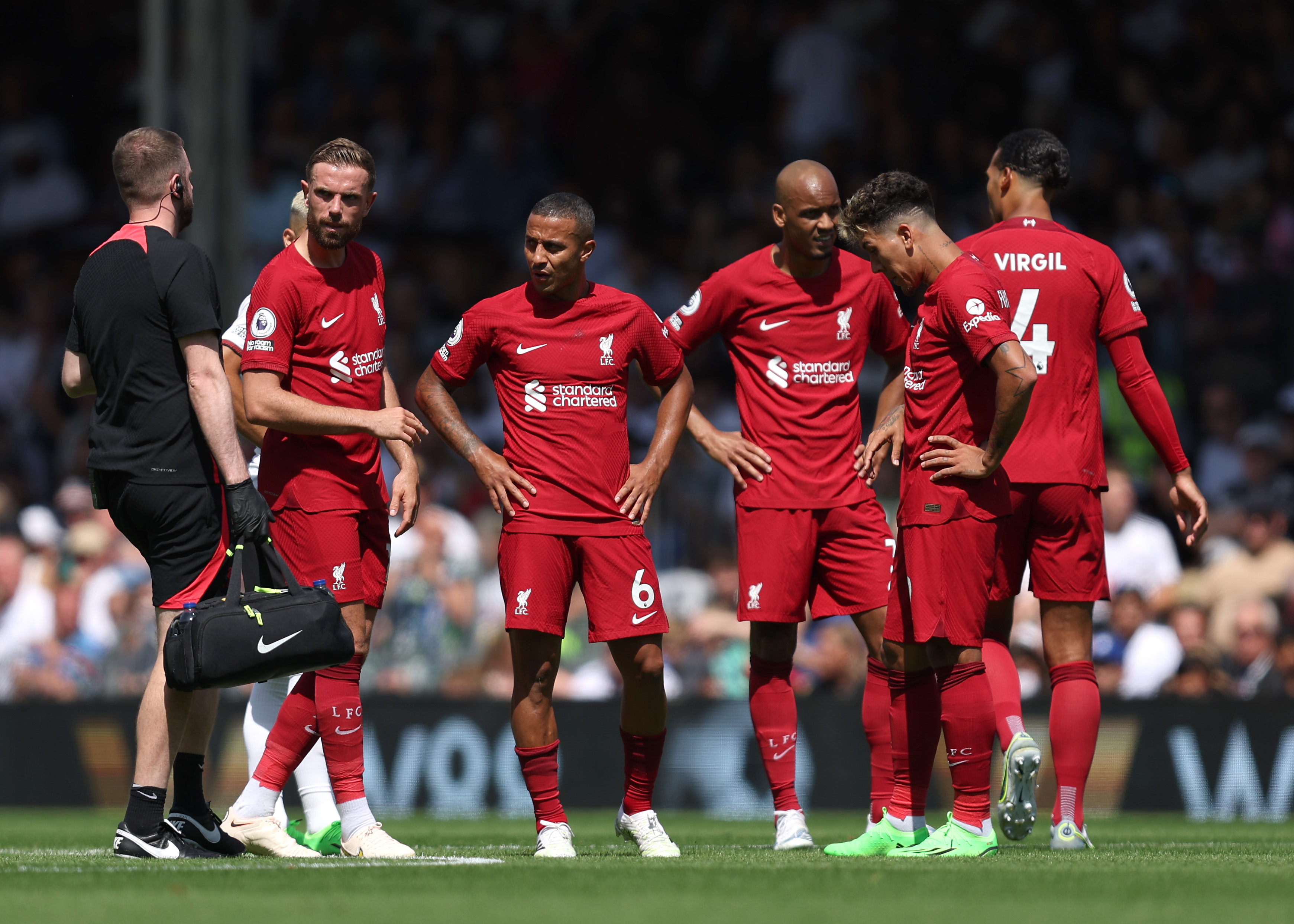Pierdere mare pentru Liverpool. Un titular va lipsi 6 săptămâni de pe teren: "Avem nevoie de transferuri"