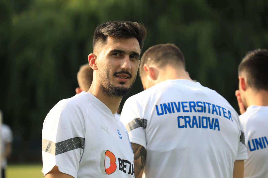 Mirel Rădoi a condus primul antrenament la Craiova / Foto: Facebook@UCVOficial