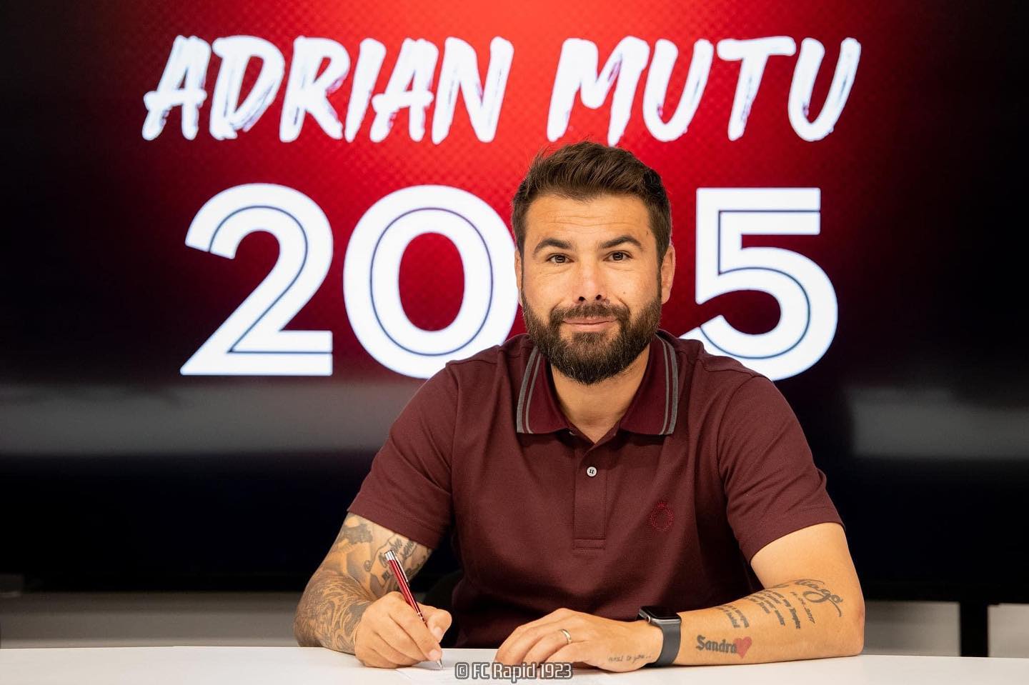 OFICIAL | Adrian Mutu și-a prelungit contractul cu Rapid! ”Este un vot de încredere din partea clubului”