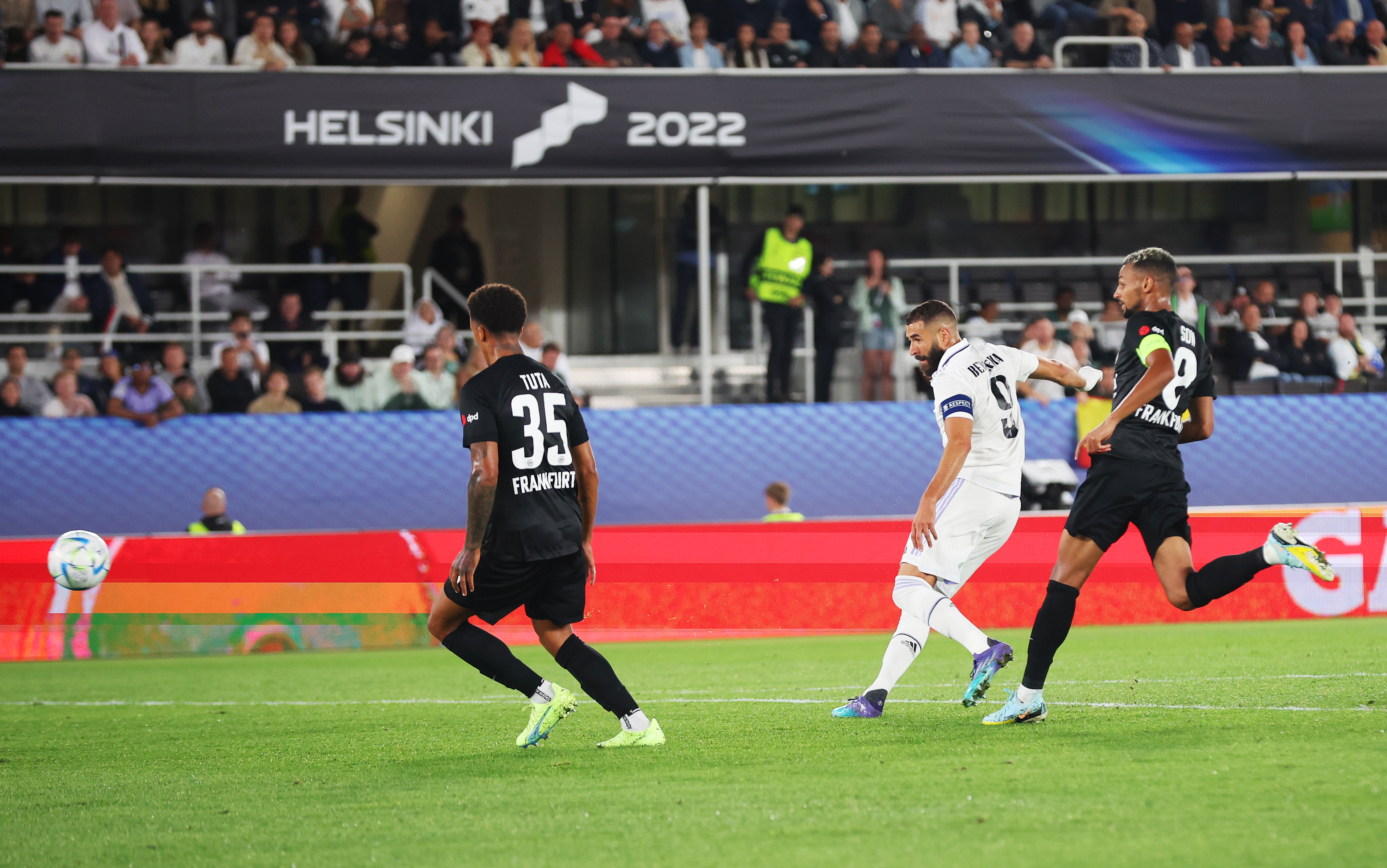Real Madrid - Eintracht Frankfurt 2-0. Supercupa Europei merge la Madrid pentru a cincea oară!