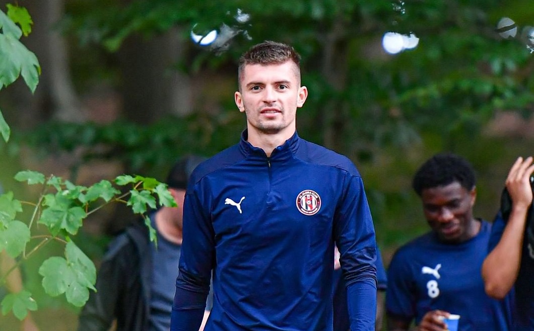 Florin Tănase, primele imagini în tricoul lui Al-Jazira. Oficialii clubului, entuziasmați