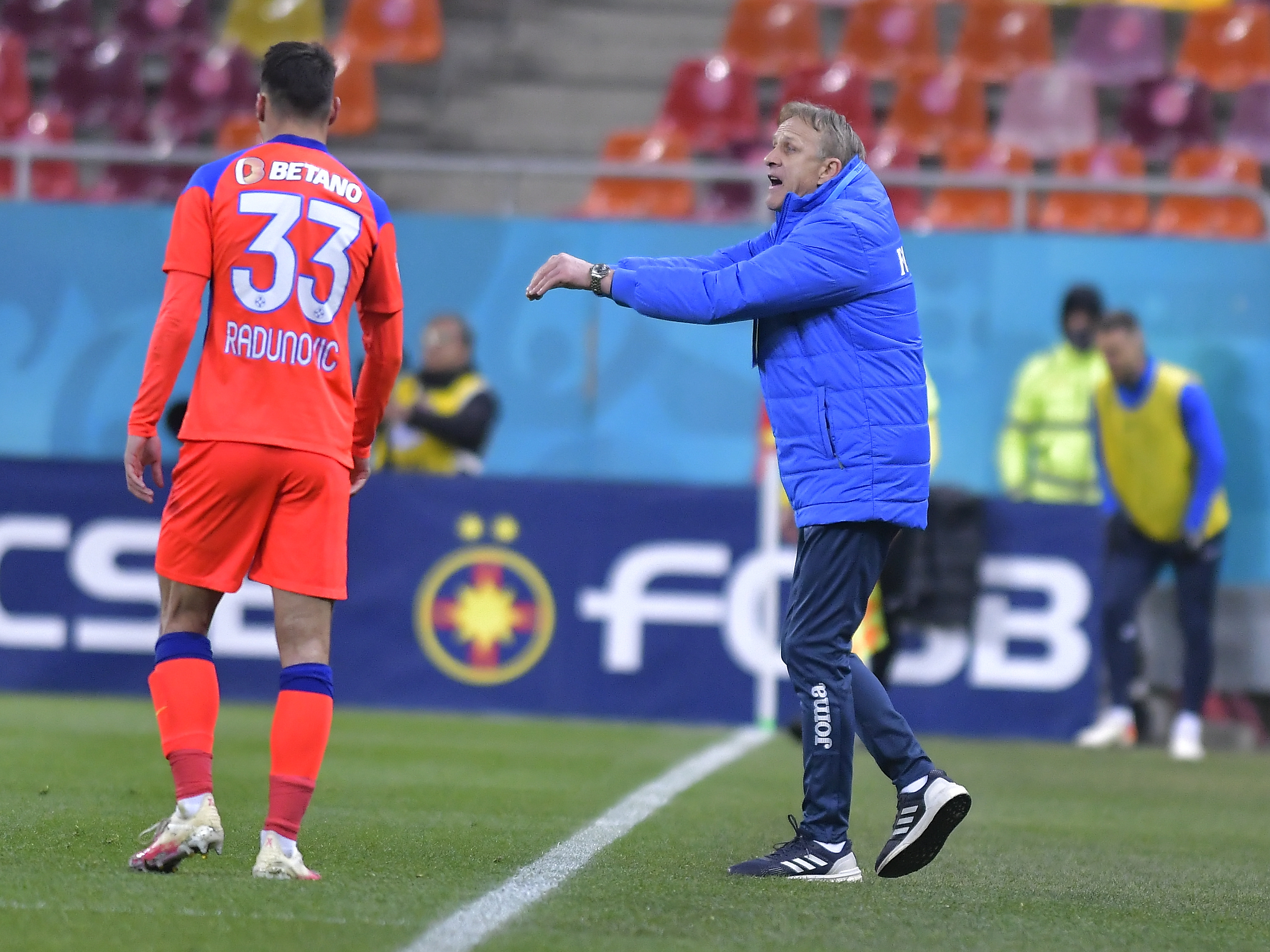 FCSB - Chindia Târgoviște LIVE VIDEO, ora 21:30, pe Digi Sport 1. Bucureștenii caută prima victoria a sezonului în Liga 1