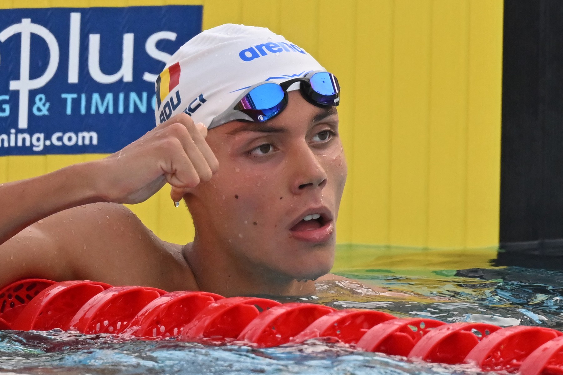 Câte sutimi i-au lipsit lui David Popovici să doboare recordul mondial la 200 de metri liber și bornele stabilite
