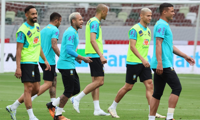 Brazilian national football team members have the official practice for a friendly match against Japan