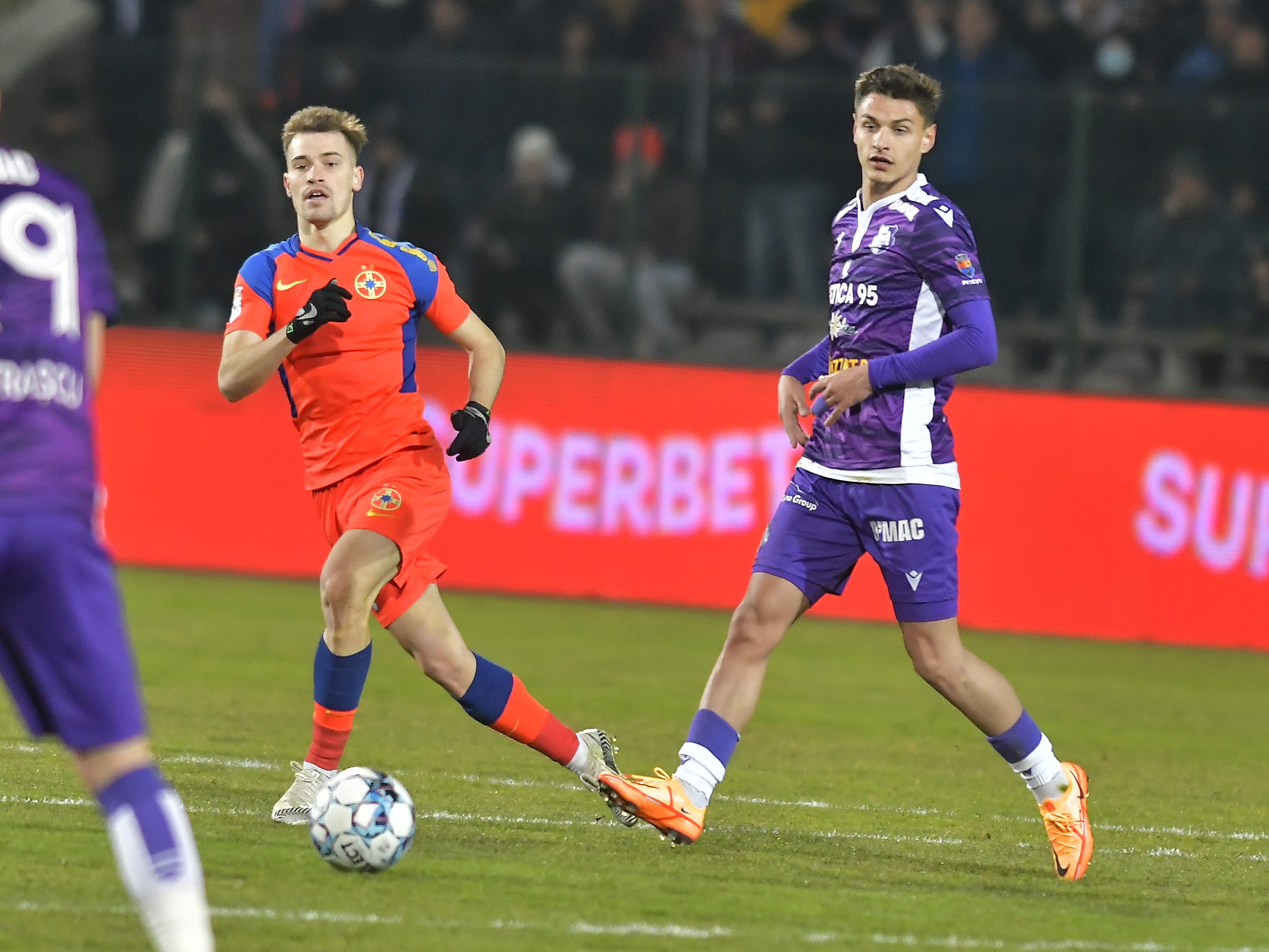 Unde ar putea ajunge George Ganea, după ce FC Argeș l-a trimis înapoi la Farul
