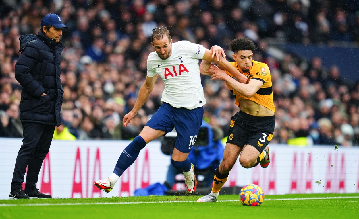 Tottenham - Wolverhampton 1-0. Harry Kane aduce victoria, iar Spurs urcă pe primul loc în Premier League