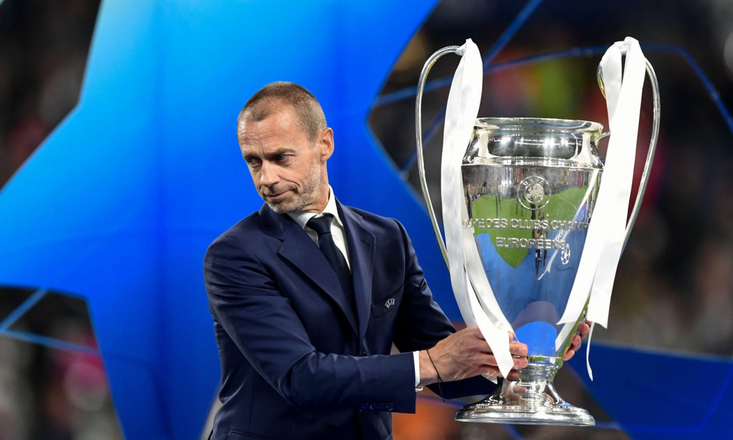 Paris, France. 28th May, 2022. UEFA president Aleksander Ceferin is ready to hand over the trophy in the UEFA Champions League final between Liverpool and Real Madrid at the Stade de France in Paris. (Photo Credit: Gonzales Photo/Alamy Live News