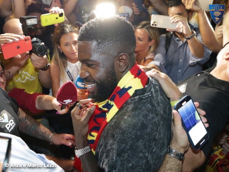 Samuel Umtiti, primit ca un adevărat idol la Lecce, penultima clasată din Serie A