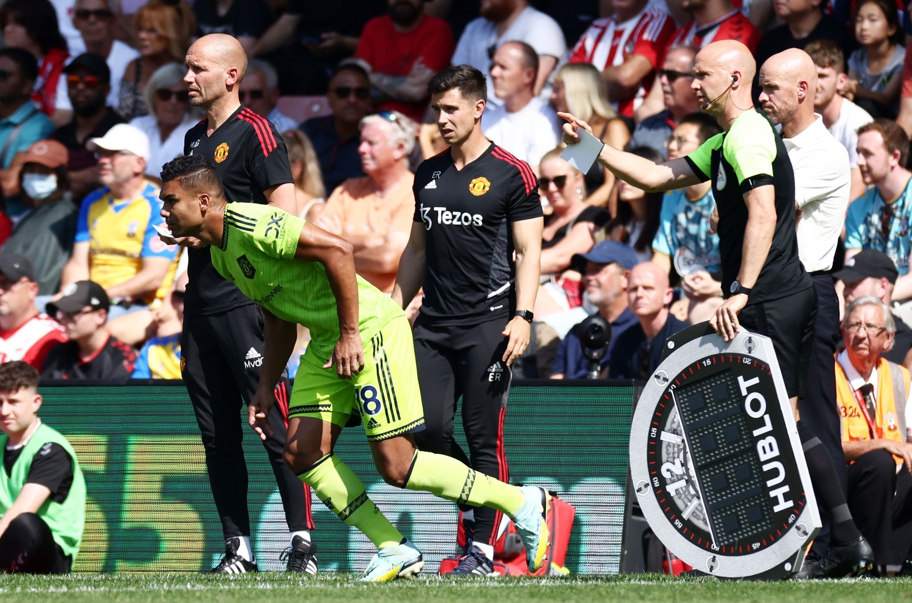 Casemiro a debutat pentru Manchester United, în victoria diavolilor cu Southampton