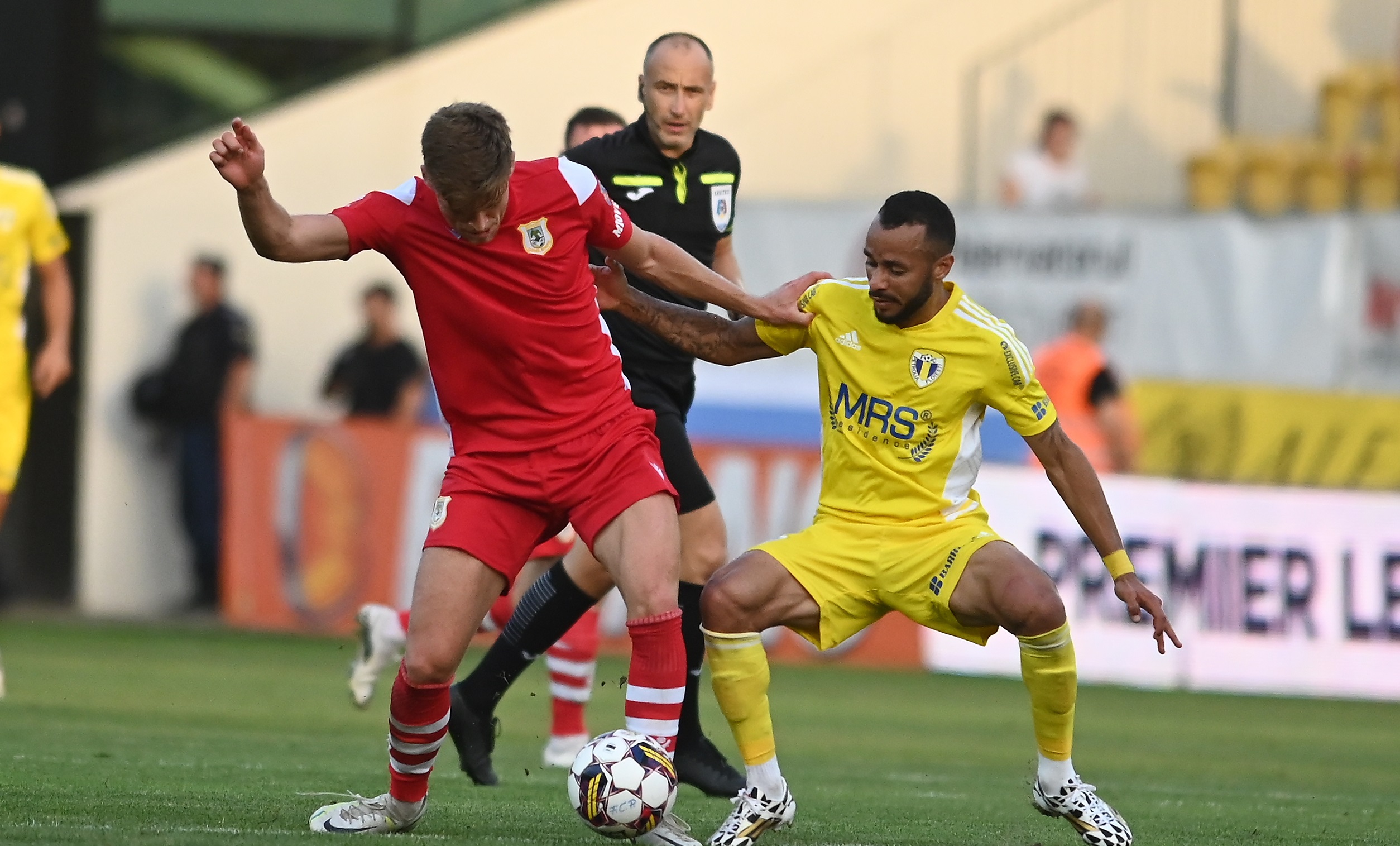 Petrolul - CS Mioveni 0-0, ACUM, la Digi Sport 1. Cu Flavius Stoican la debut, oaspeții au ocazii mari, o bară și gol anulat