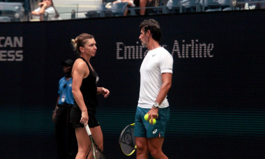 Flushing Meadows, New York, USA. 23rd Aug, 2022. Romania's Simona Halep shares a moment with new coach, Patrick Mouratoglou while practicing for the U.S. Open today at the National Tennis Center in Flushing Meadows, New York. The tournament begins next Mo