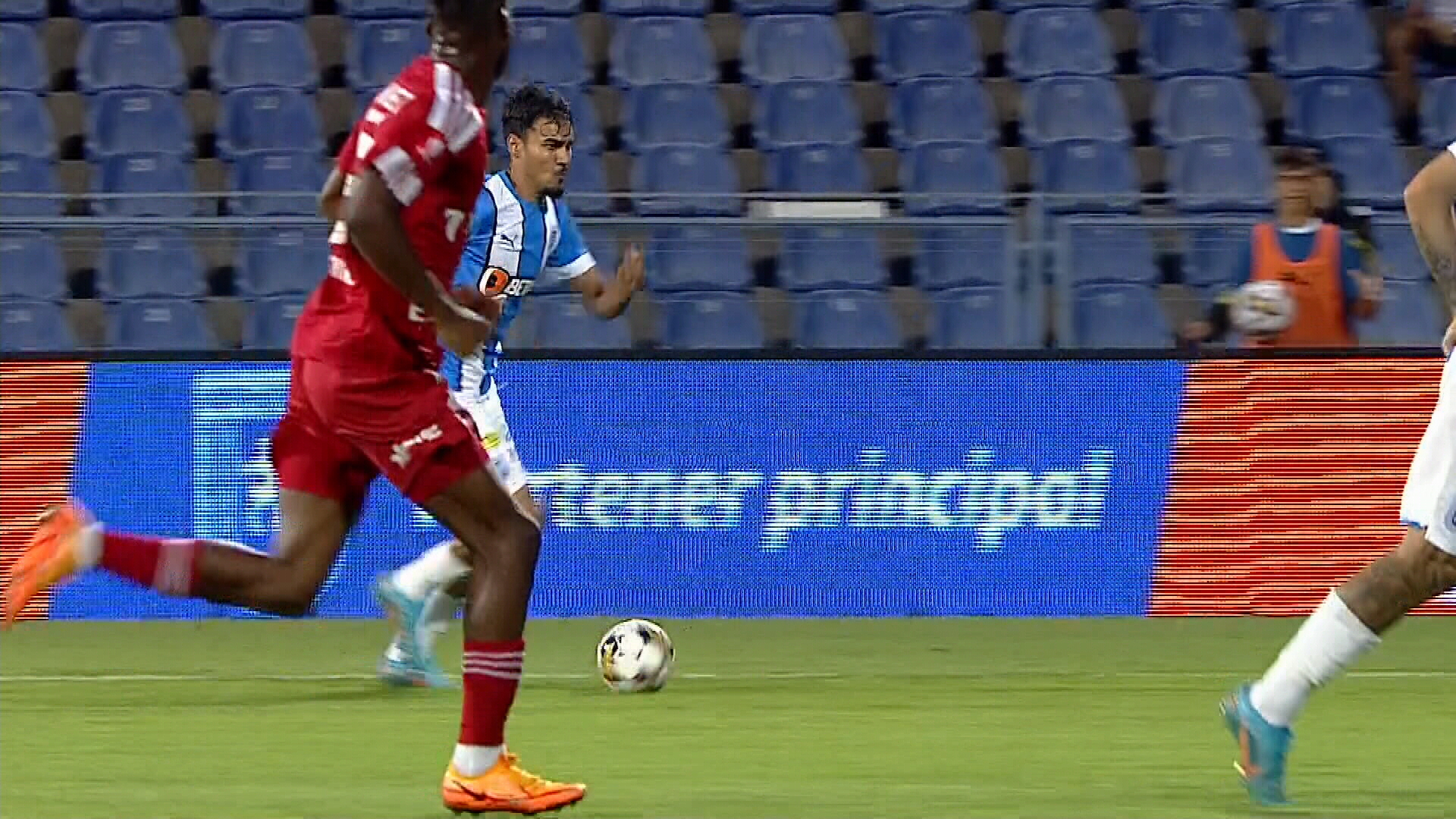 Universitatea Craiova - FC Botoșani 1-0. Oltenii lui Mirel Rădoi obțin victoria în prelungiri
