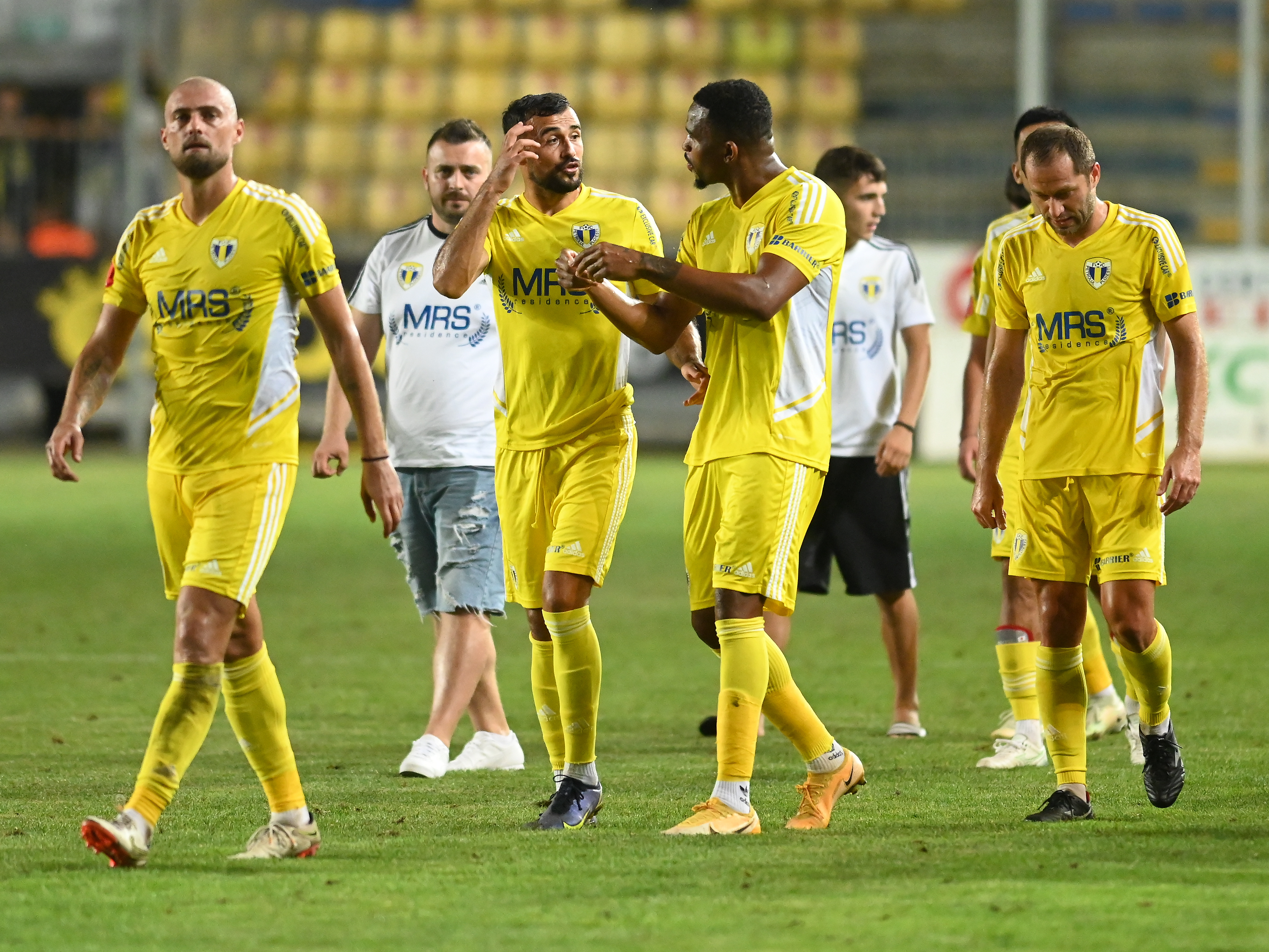 Chindia Târgoviște - Petrolul Ploiești 2-3. Irobiso le-a adus victoria ”lupilor galbeni”