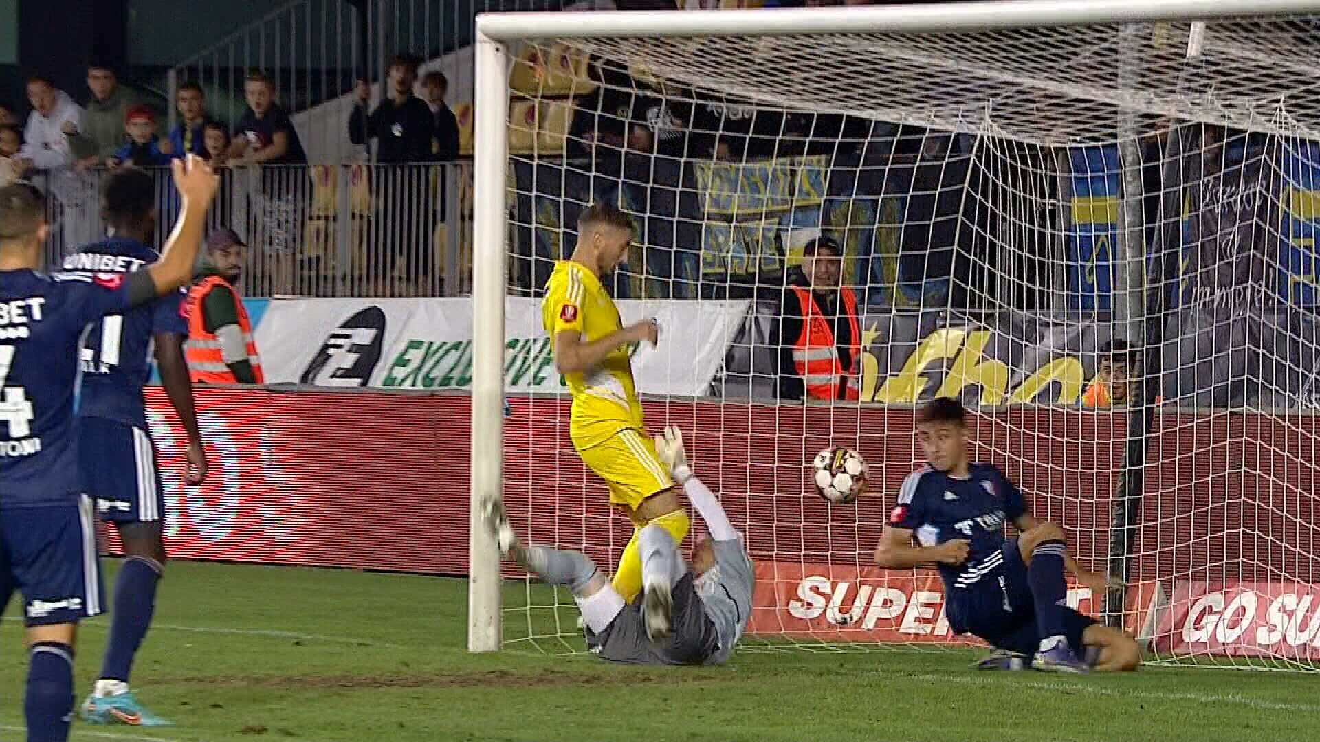 Petrolul - FC Botoșani 2-1. O nouă victorie pentru ”lupii galbeni”!