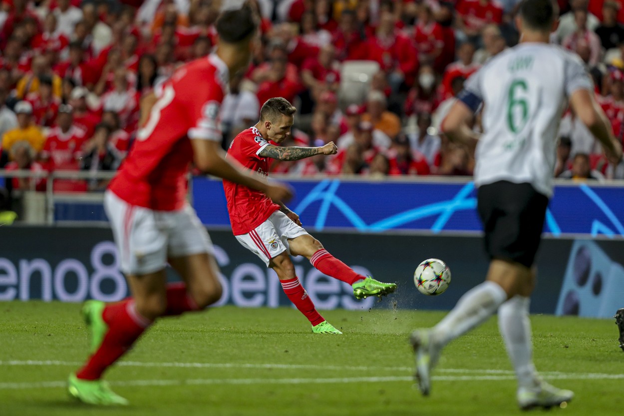 Ilie Dumitrescu și Gabi Balint, ”vrăjiți” de un gol din UCL: ”Hagi mai dădea așa”/”Incredibil”