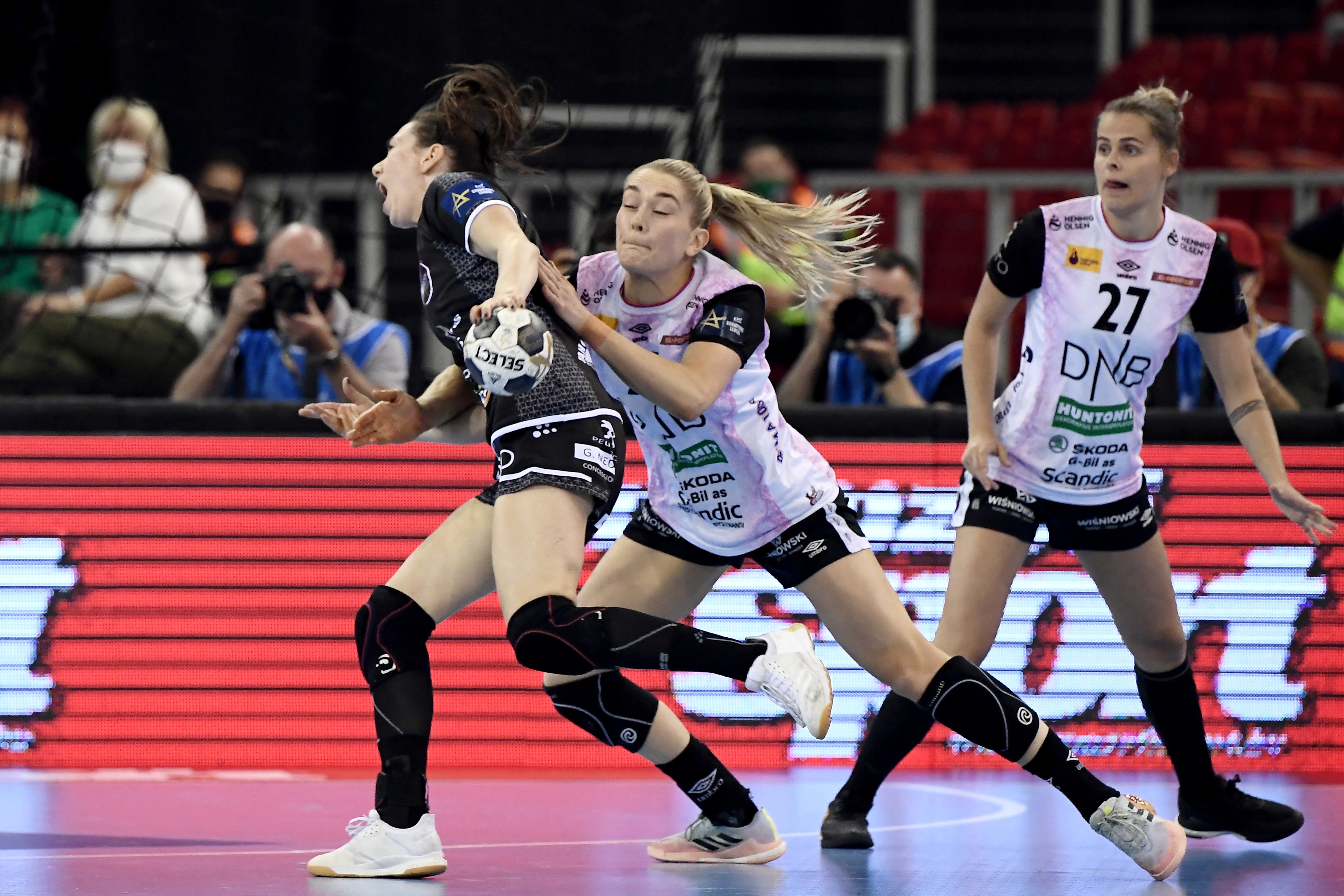 Vipers Kristiansand - Brest LIVE VIDEO, ora 19:00, în direct pe digisport.ro. Reeditarea finalei Champions League din 2021