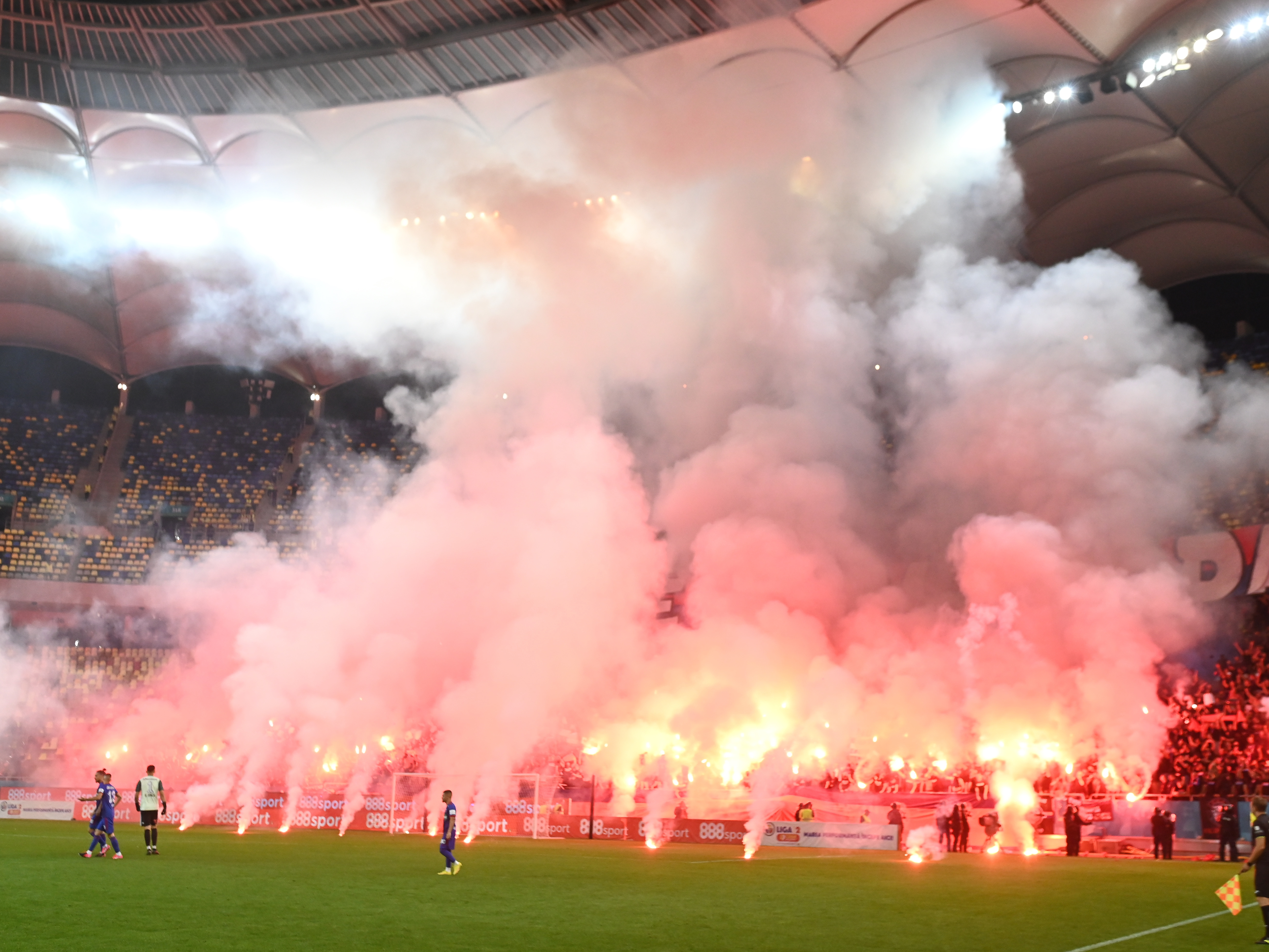 Steaua și-a găsit stadion, după ce FRF i-a "interzis accesul" pe Ghencea pentru patru partide