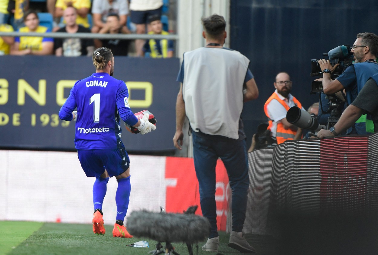 Xavi, despre momentul nefericit de la meciul Cadiz - Barcelona: ”Viața unui om este mai presus de fotbal”