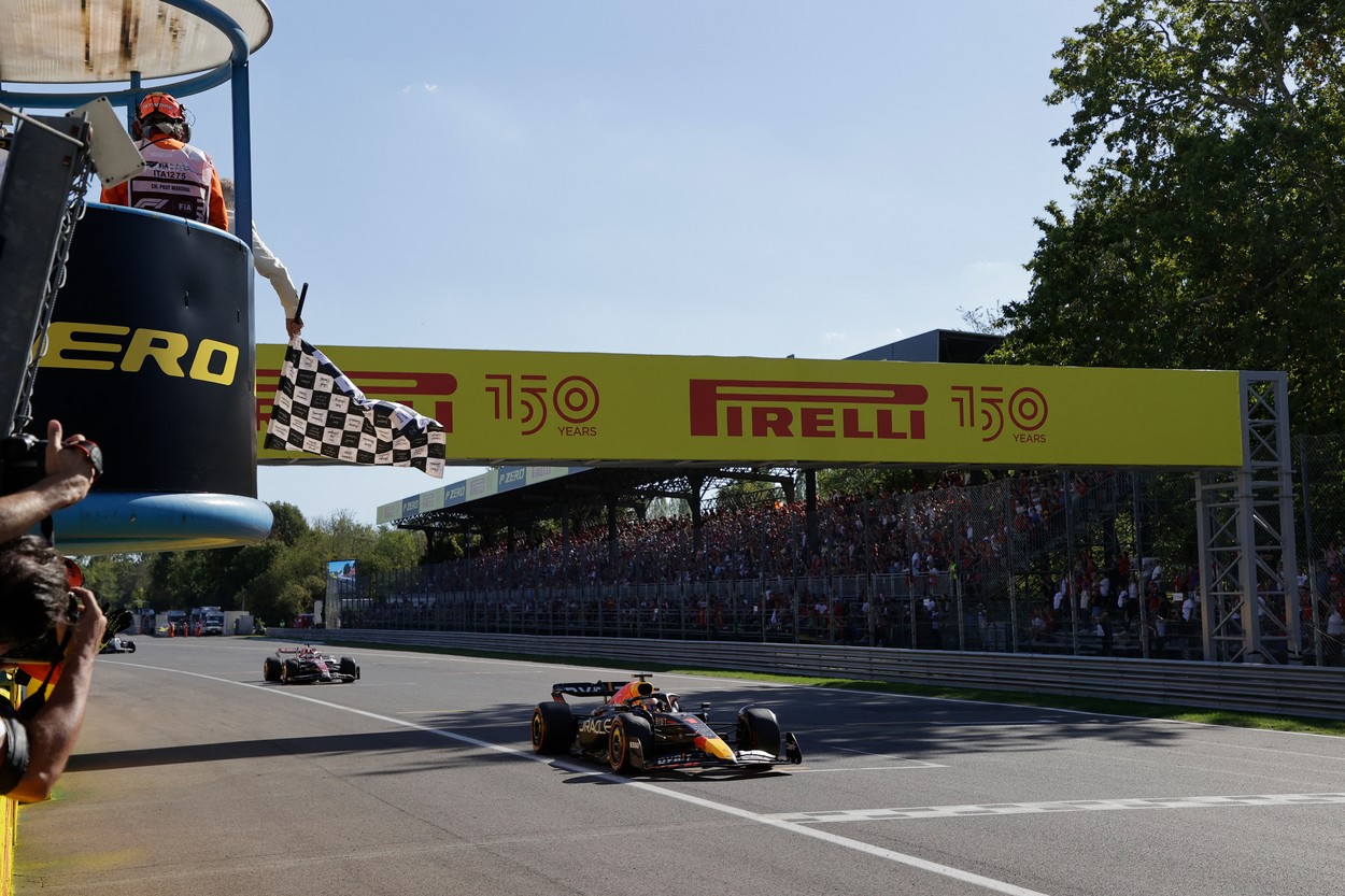 Max Verstappen a câștigat Marele Premiu de Formula 1 al Italiei! Final neașteptat la Monza