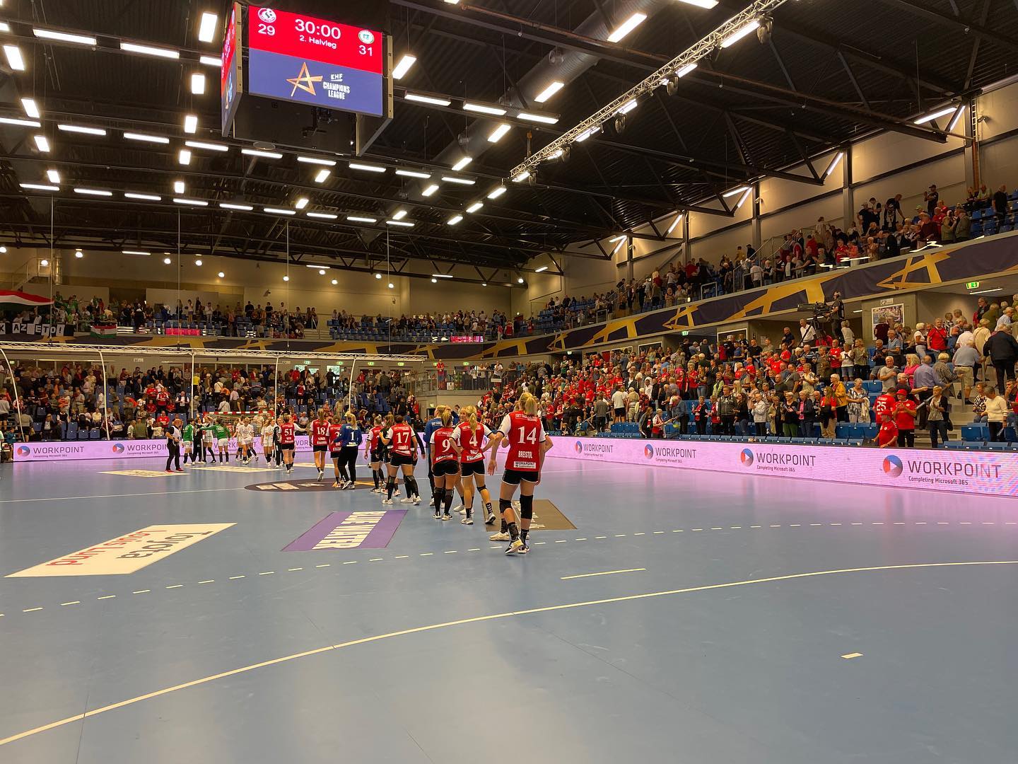 Esbjerg - Gyor 29-31, în grupele Champions League la handbal feminin