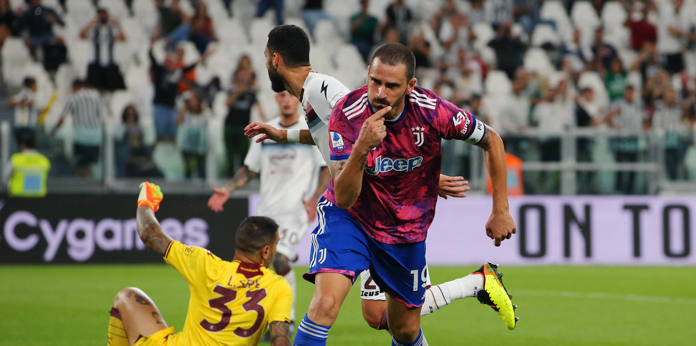 Juventus - Salernitana 2-2. Gazdele au egalat în minutul 90+3 și au avut un gol anulat două minute mai târziu