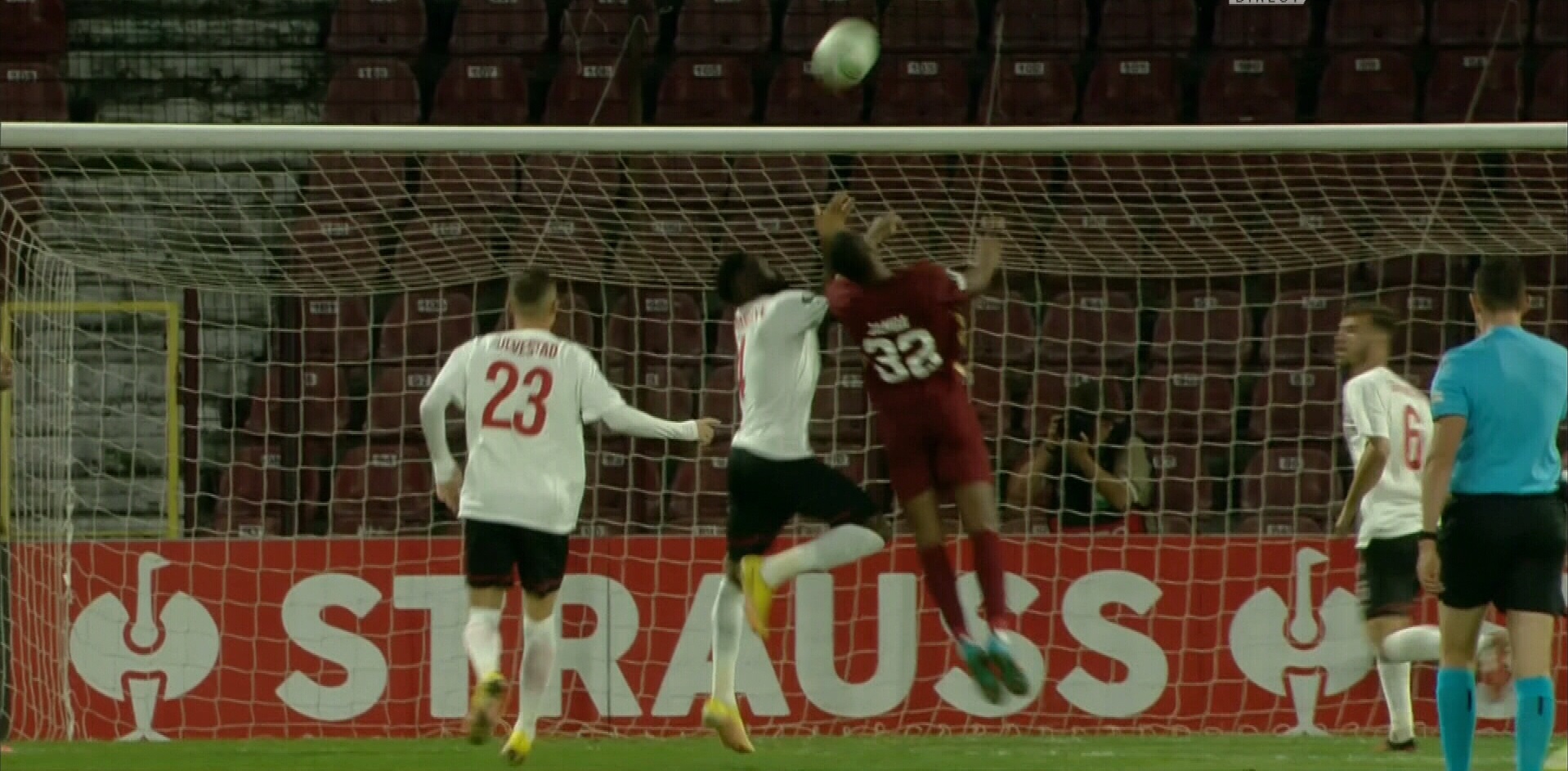 CFR Cluj - Sivasspor 0-1, ACUM. Ocazie uriașă ratată de campioana României! Turcii au înscris de la 11 metri