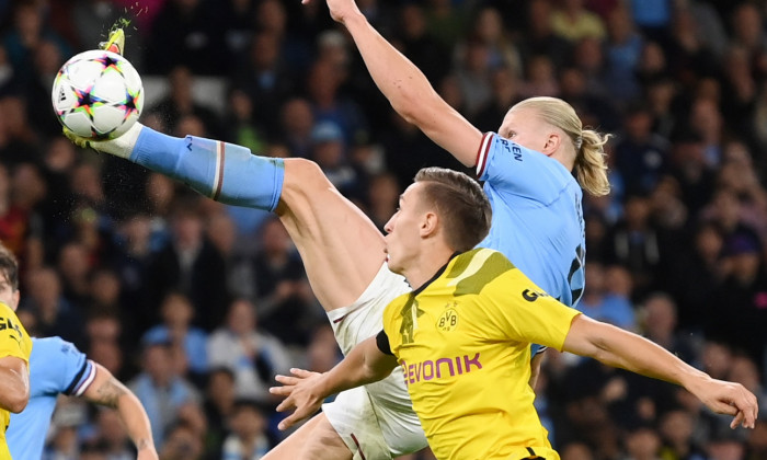 Manchester City v Borussia Dortmund: Group G - UEFA Champions League