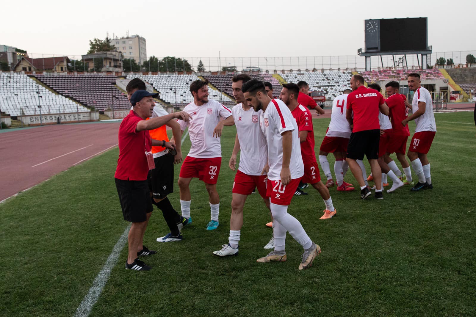 Astra Giurgiu, distrusă de CS Dinamo București! Câte goluri a încasat fosta campioană din Liga 1