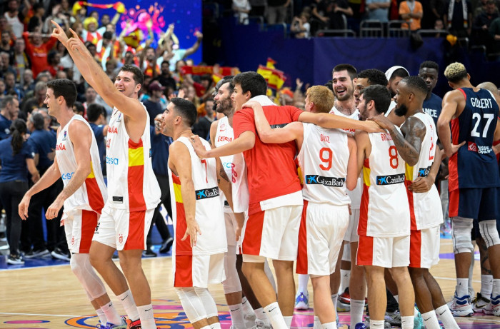 scout Circumference block Galerie Foto | Spania, câștigătoarea Campionatului European de baschet  masculin, după o finală cu Franța