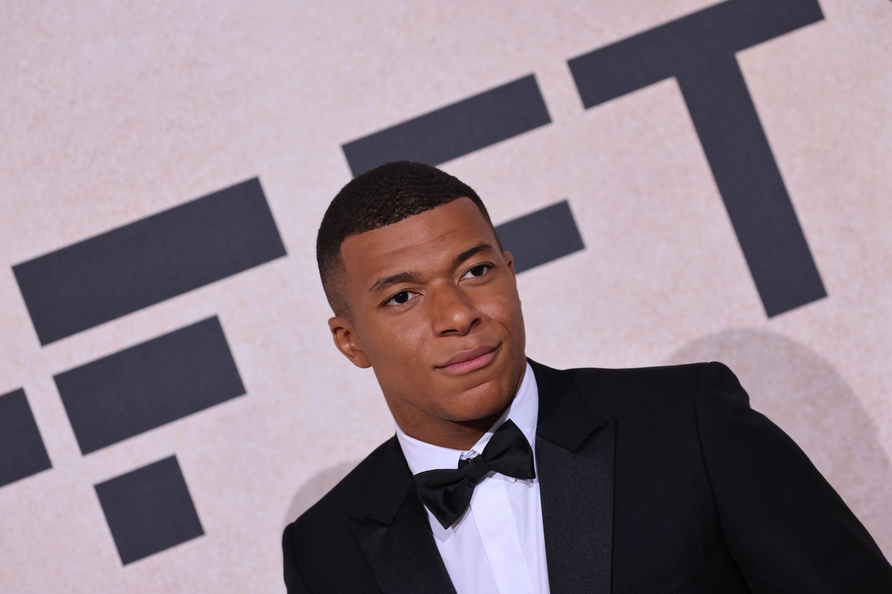 Kylian Mbappe nu prinde podiumul! Topul celor mai bine plătiți tineri din lumea sportului