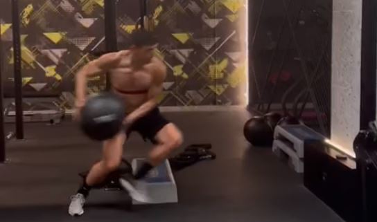 ”Bestia” din Liga 1. Atacantul este de neoprit în sala de forță