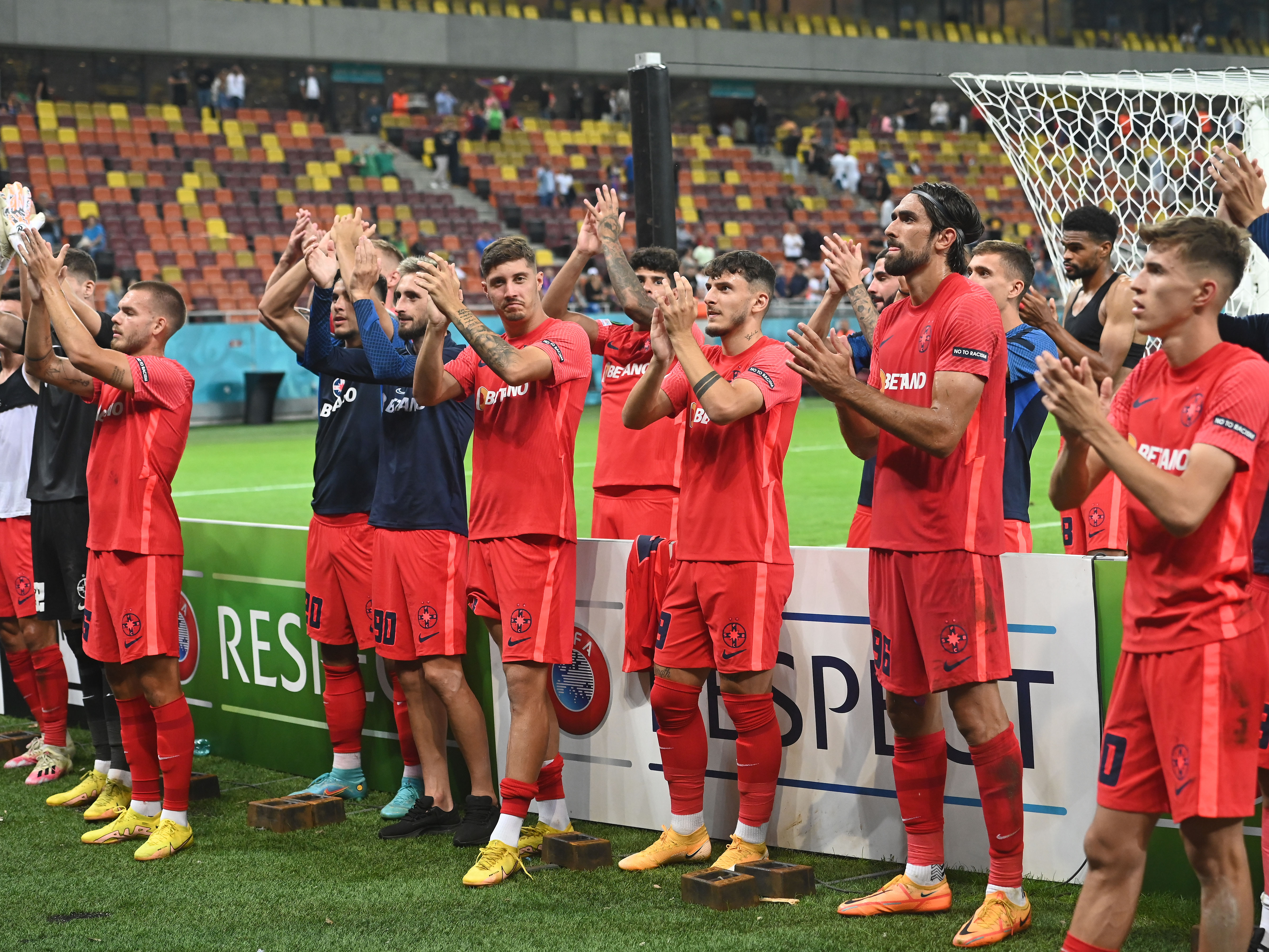 Rapid a vrut să dea lovitura! Pe ce jucător de la FCSB au pus ochii giuleștenii: ”Am pus o întrebare”