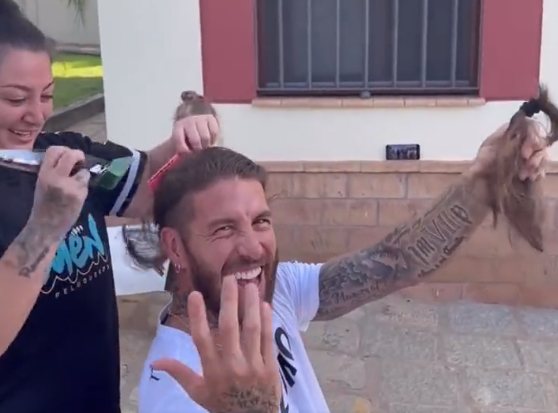 Sergio Ramos a renunţat la "coamă", iar momentul a fost filmat integral