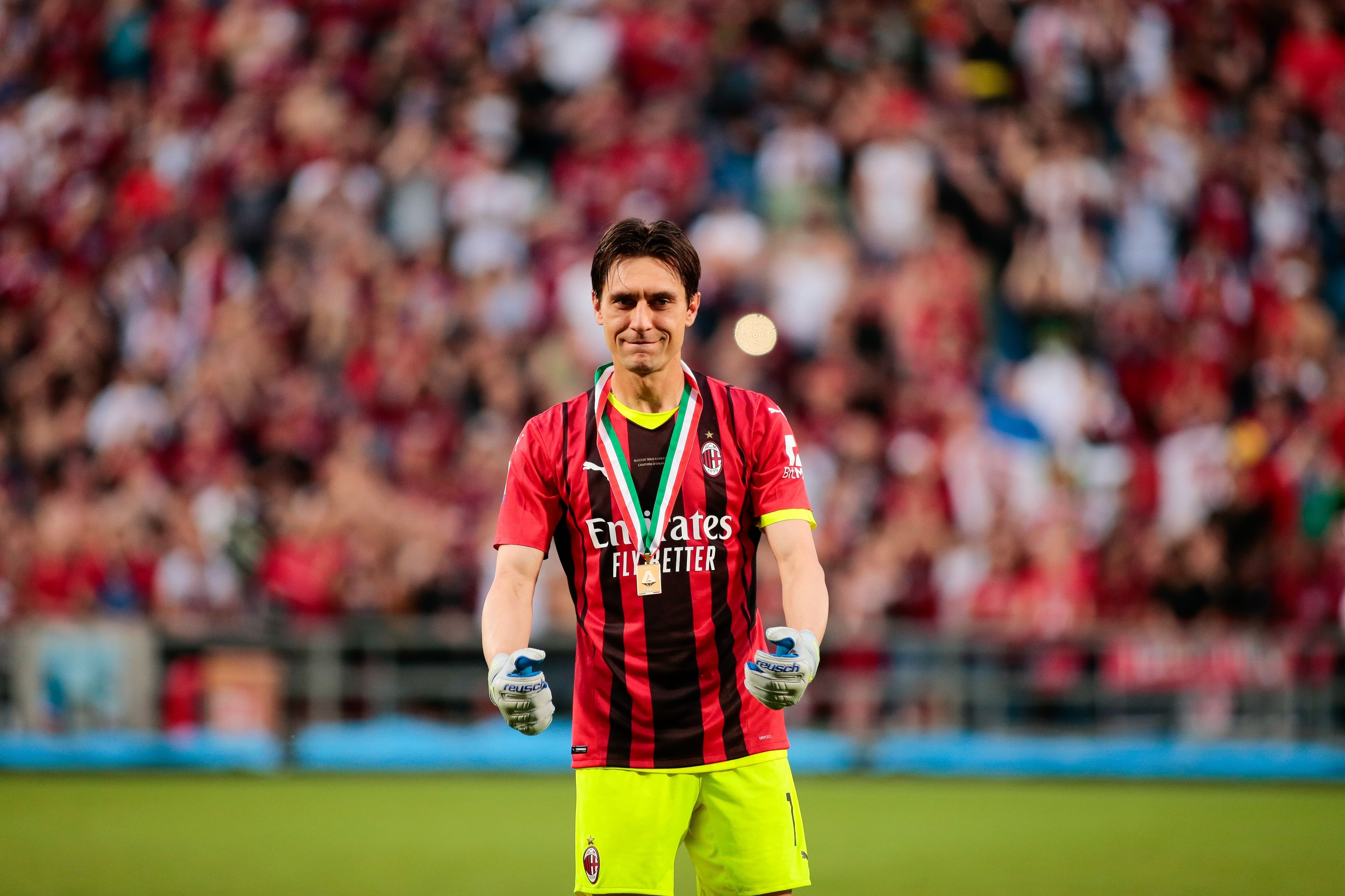 Ciprian Tătărușanu poate reveni în poarta lui AC Milan