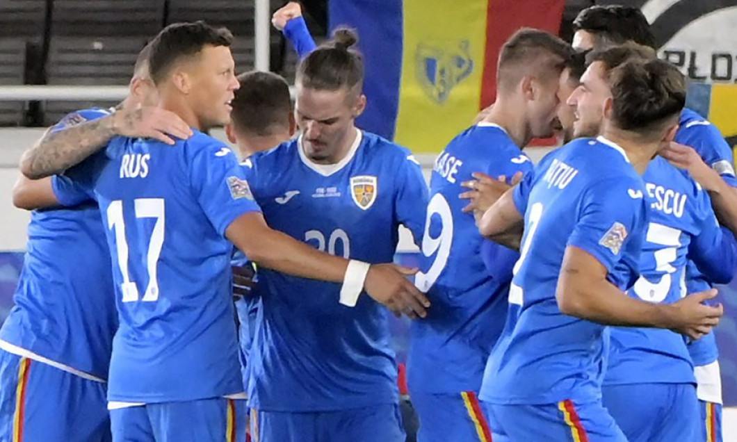 Fotbaliștii naționalei României, în meciul cu Finlanda / Foto: Profimedia