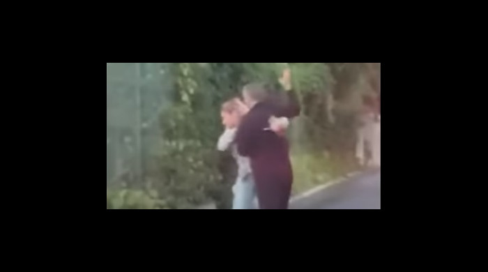 Bătaia dintre Laurențiu Reghecampf și Anamaria Prodan / Foto: captură Youtube