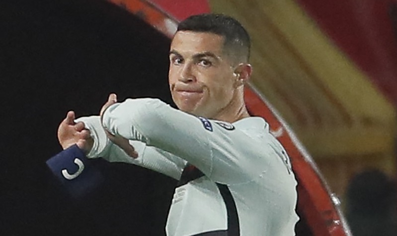 Mai puțin Cristiano Ronaldo, mai multă Portugalia. CR7 a ajuns să fie criticat pe prima pagină chiar în țara sa natală