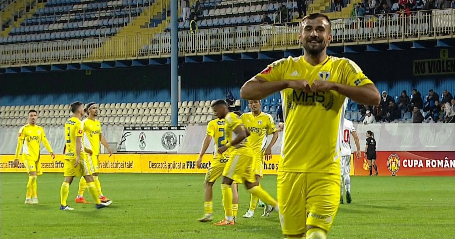 Șelimbăr - Petrolul 0-4. Ploieștenii s-au calificat la pas în grupele Cupei României